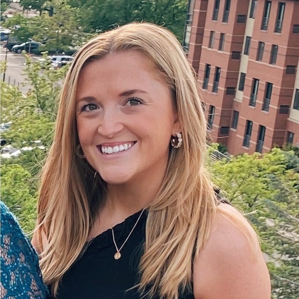 Meet your Posher, Erin